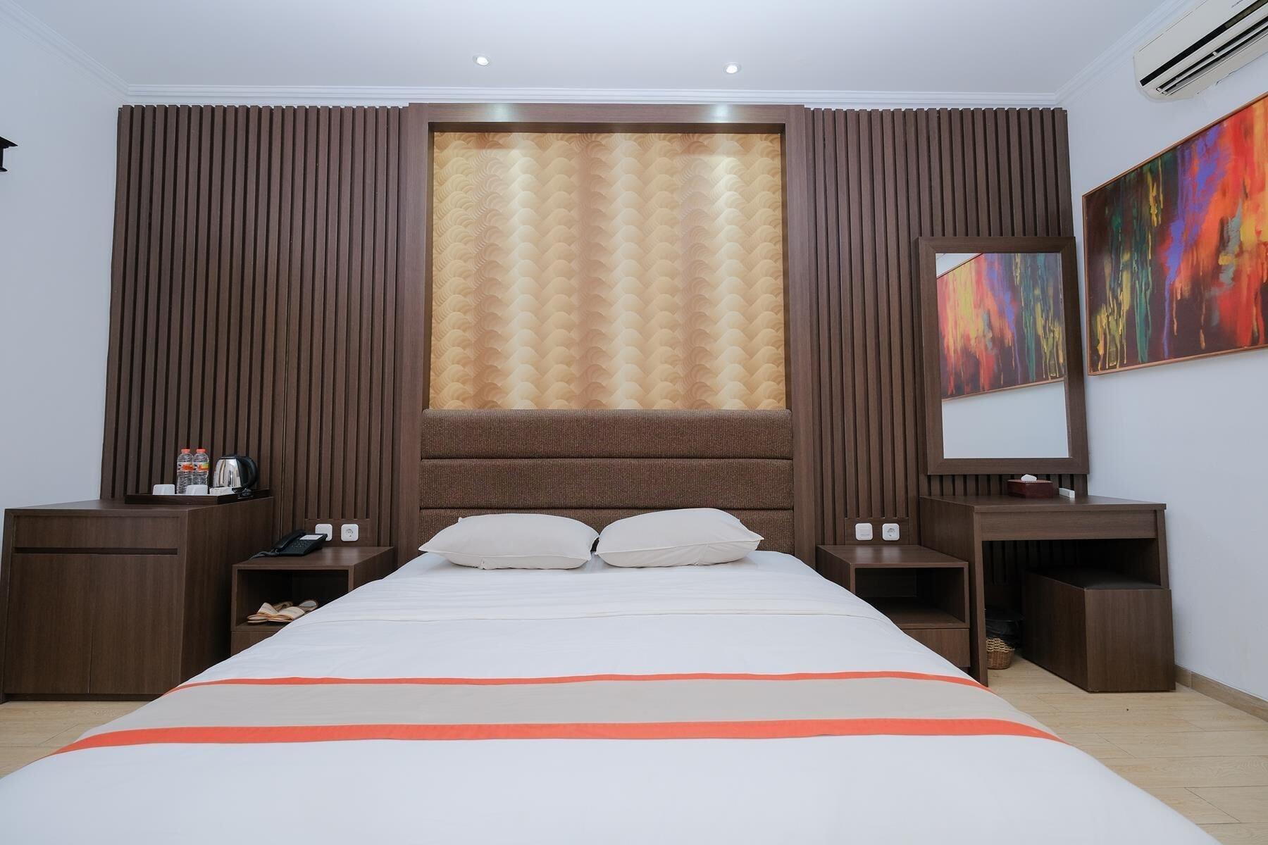 The Grand Palace Hotel Yogyakarta Exterior photo